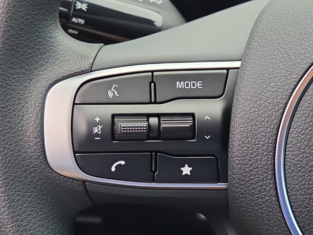 New 2026 Kia K5 LXS FWD image 9