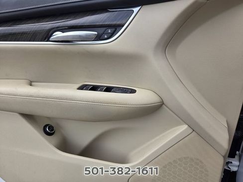 Used 2017 Cadillac XT5 FWD w/ LPO, Wheel Lock Package image 27