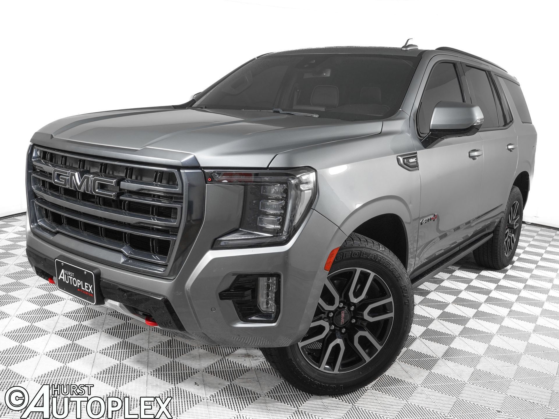 Used 2023 GMC Yukon AT4 AWD/4WD image 1