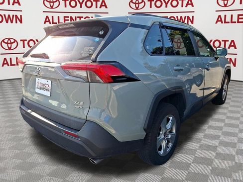 Used 2021 Toyota RAV4 XLE AWD/4WD image 6
