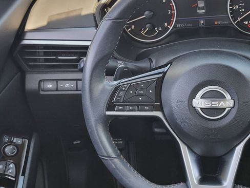 Certified 2023 Nissan Altima 2.5 SR FWD image 8