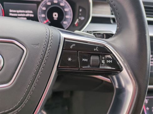 Used 2019 Audi A8 L 3.0T image 25