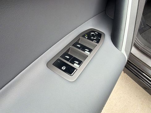 New 2026 BMW iX M70 image 13