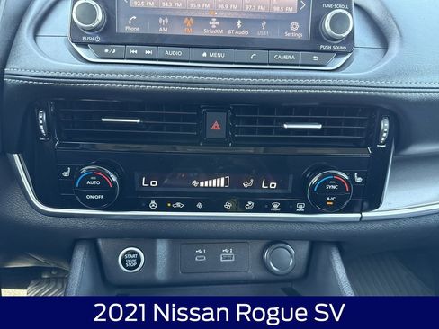 Used 2021 Nissan Rogue SV AWD/4WD image 23