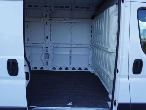 Used 2016 RAM ProMaster 3500 image 15