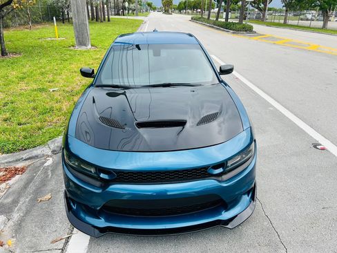 Used 2021 Dodge Charger R/T w/ Blacktop Package RWD image 10