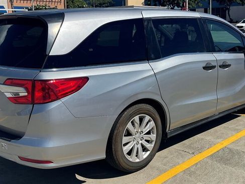 Used 2019 Honda Odyssey LX image 6