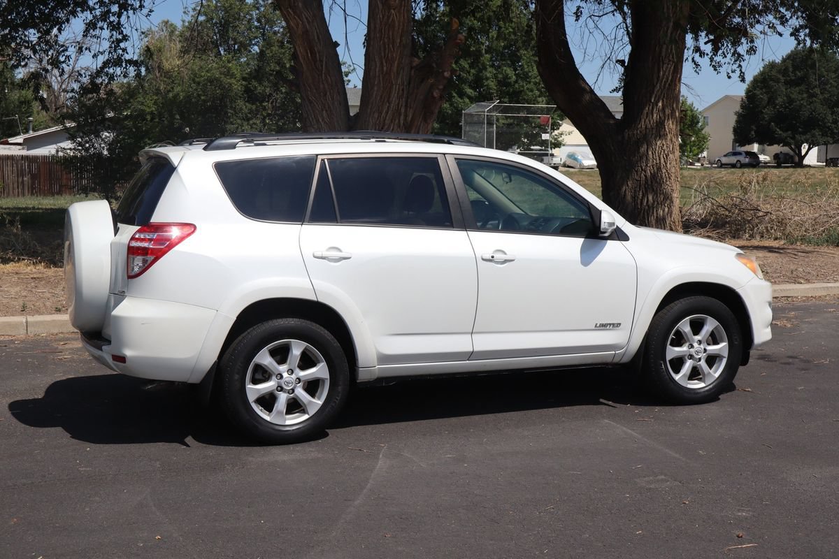 Used 2010 Toyota RAV4 Limited w/ Limited Extra Value Pkg AWD/4WD image 4