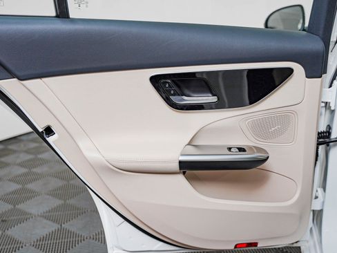 Certified 2026 Mercedes-Benz C 300 4MATIC Sedan image 21