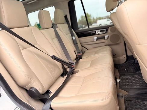 Used 2016 Land Rover LR4 HSE AWD/4WD image 15