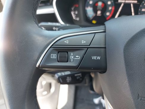 Certified 2025 Audi Q3 2.0T Premium w/ Convenience Package AWD/4WD image 17