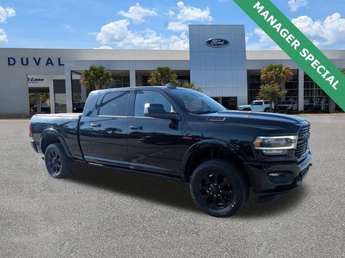 Used 2020 RAM 3500 Laramie image 2