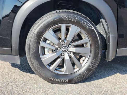Certified 2025 Nissan Pathfinder SV w/ Black Appearance Package AWD/4WD image 7