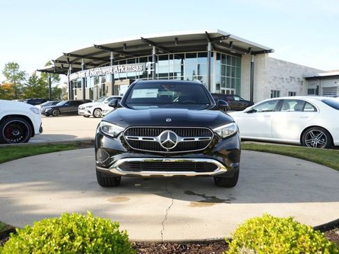 Used 2026 Mercedes-Benz GLC 300 GLC 300 image 2