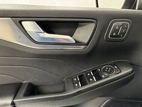 Used 2022 Ford Escape Titanium AWD/4WD image 20