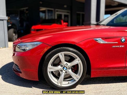 Used 2016 BMW Z4 sDrive35i RWD image 11