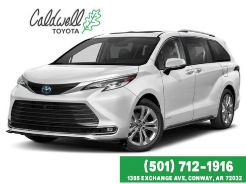 Used 2022 Toyota Sienna Platinum FWD image 1