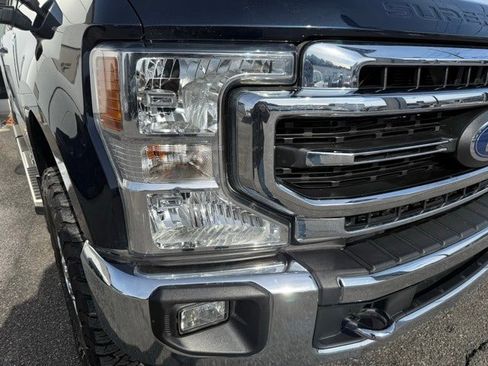 Used 2022 Ford F250 Lariat w/ Chrome Package image 37