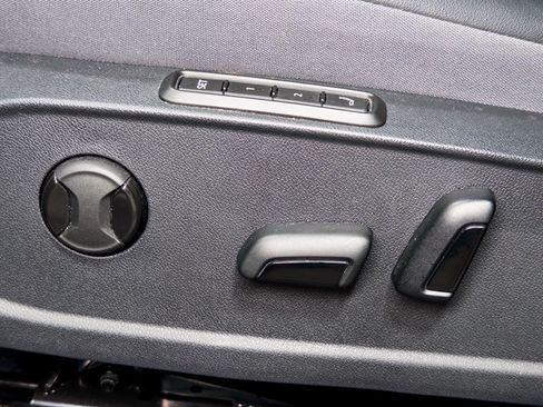 Used 2023 Volkswagen ID.4 Pro S Plus AWD/4WD image 6