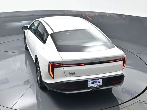 New 2025 Kia K4 FWD image 49