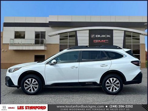 Used 2021 Subaru Outback Premium AWD/4WD image 2