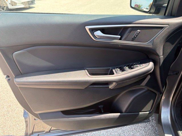 Used 2024 Ford Edge SEL AWD/4WD image 18
