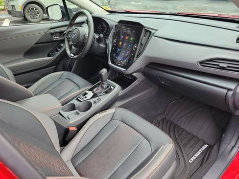 Certified 2025 Subaru Crosstrek 2.5i Limited w/ Crosstrek Mirror Package image 22