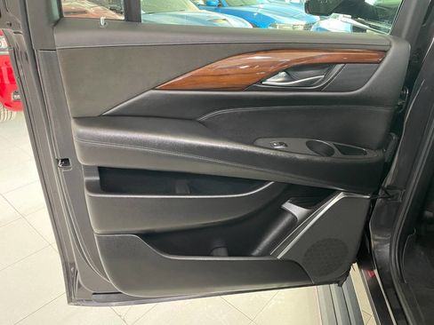 Used 2017 Cadillac Escalade ESV Premium Luxury w/ LPO, Radiant Package image 19