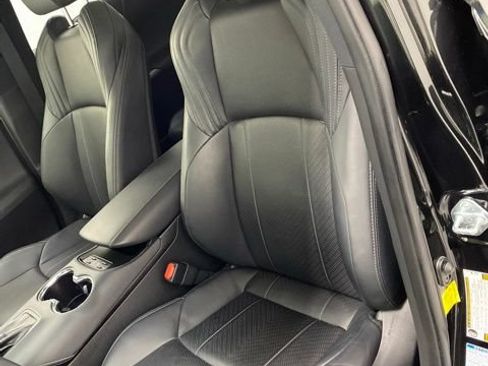 Used 2021 Toyota Venza Limited w/ Advanced Technology Package AWD/4WD image 13