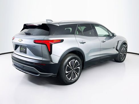 Used 2024 Chevrolet Blazer EV LT AWD/4WD image 9