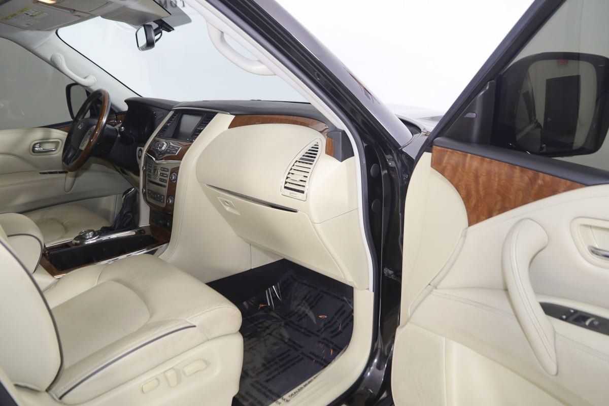 Used 2018 INFINITI QX80 4WD w/ Driver Assistance Package image 46