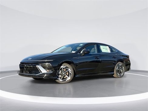 New 2026 Hyundai Sonata SEL image 1