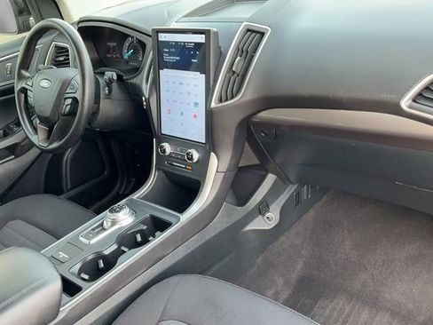 Used 2024 Ford Edge SE w/ Black Appearance Package AWD/4WD image 26