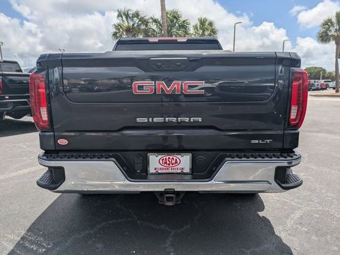 Used 2025 GMC Sierra 1500 SLT AWD/4WD image 5