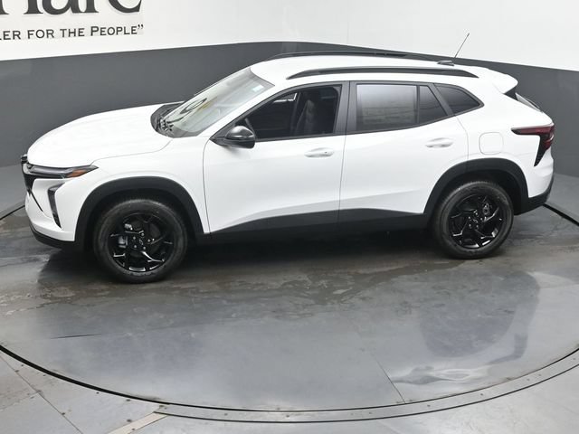 New 2026 Chevrolet Trax LT w/ Driver Confidence Package FWD image 36