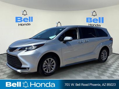 Used 2021 Toyota Sienna XLE