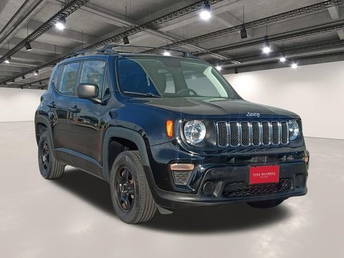 Used 2020 Jeep Renegade Sport w/ UConnect 7.0 Group AWD/4WD image 2