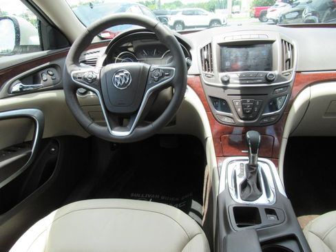 Used 2015 Buick Regal Premium FWD image 13