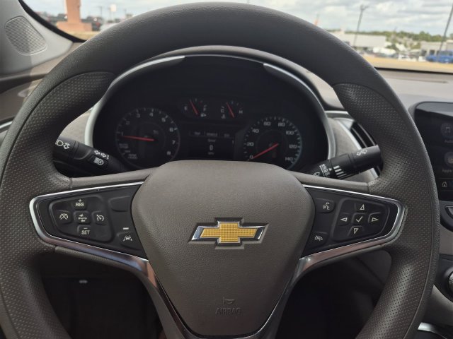 Used 2024 Chevrolet Malibu LT FWD image 26