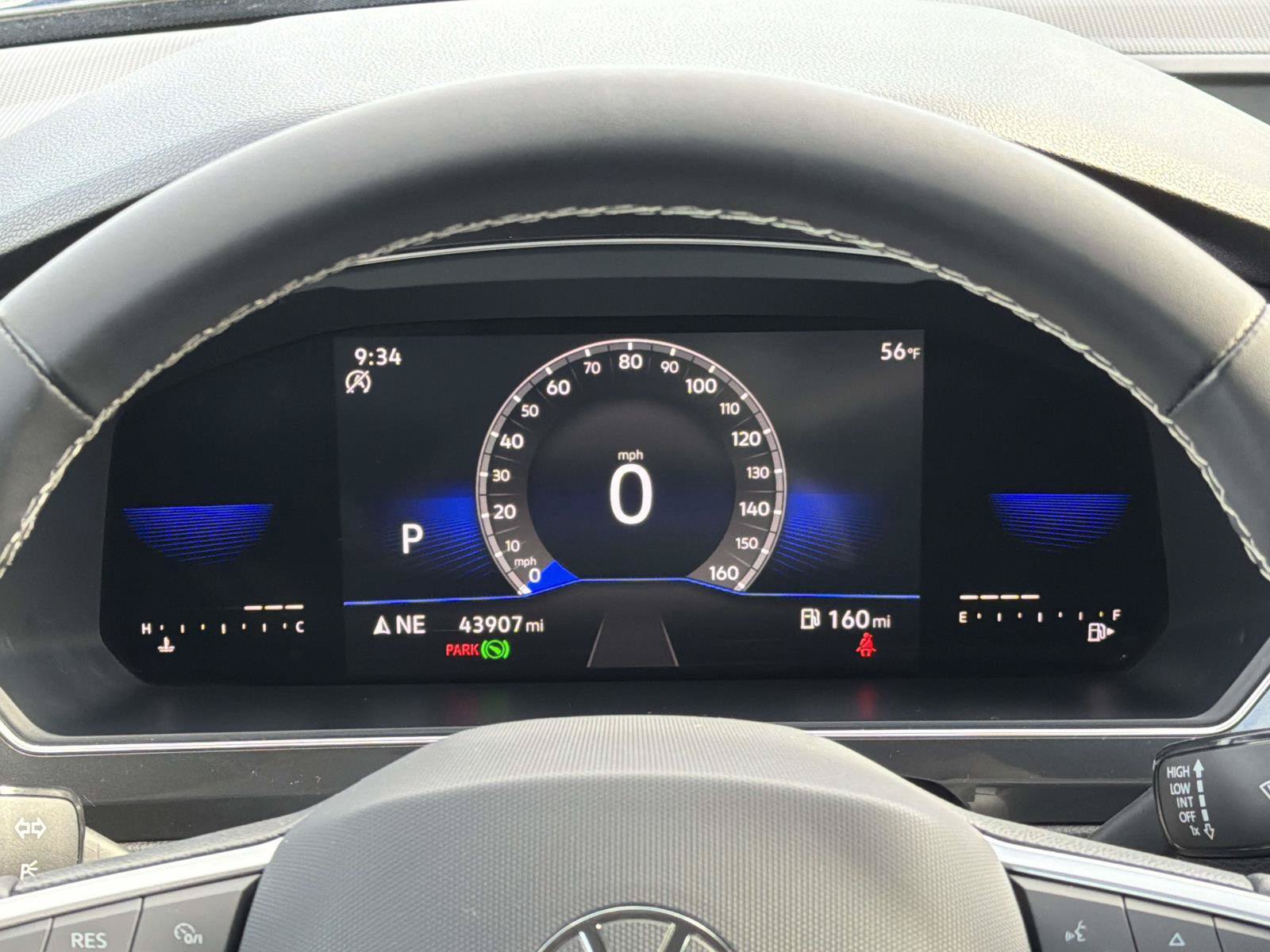 Used 2023 Volkswagen Tiguan SE FWD image 19