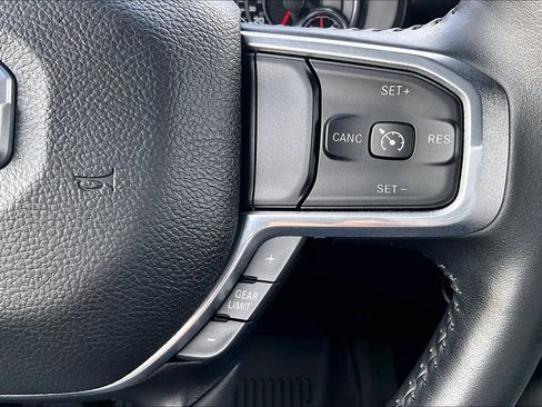 Used 2021 RAM 1500 Laramie w/ Sport Appearance Package AWD/4WD image 13