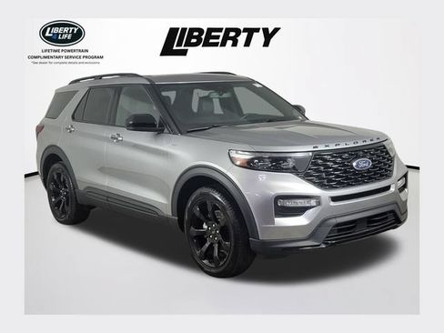 Used 2024 Ford Explorer ST-Line w/ Class IV Trailer Tow Package AWD/4WD image 1