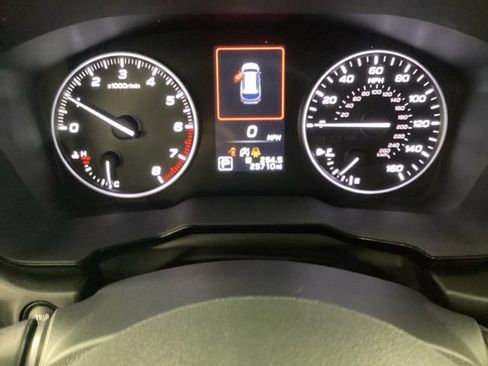 Used 2020 Subaru Outback Premium image 28