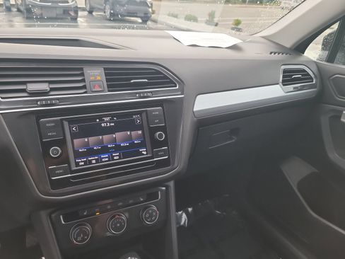 Used 2023 Volkswagen Tiguan S FWD image 18