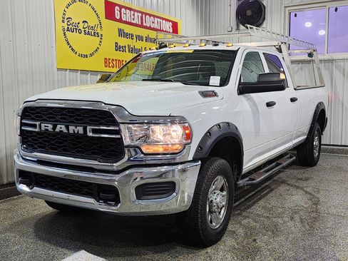 Used 2022 RAM 2500 Tradesman w/ Chrome Appearance Group AWD/4WD image 1
