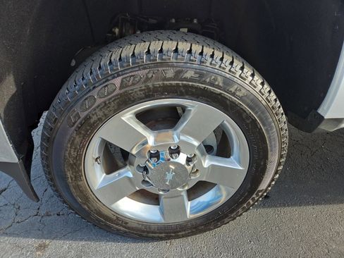 Used 2016 Chevrolet Silverado 2500 LTZ w/ Duramax Plus Package image 4