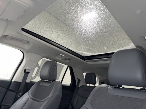 New 2026 Ford Explorer Active w/ Active Comfort Package image 14