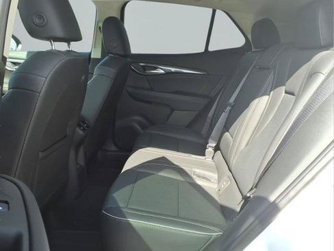 Used 2023 Buick Envision Essence FWD image 18