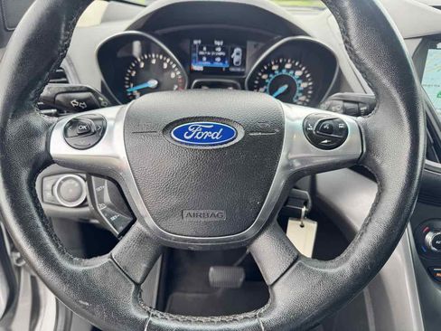Used 2016 Ford Escape SE w/ SE Leather Comfort Package AWD/4WD image 41