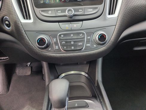 Used 2023 Chevrolet Malibu LT image 13